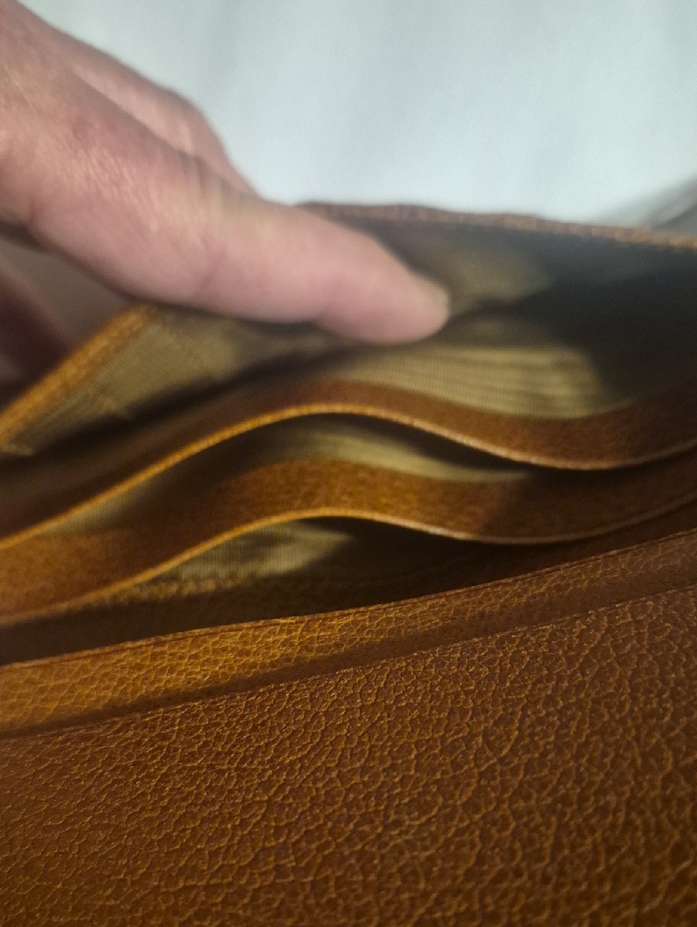 Salvatore ferragamo checkbook holder /wallet .like New . Authentic. - Picture 8 of 11